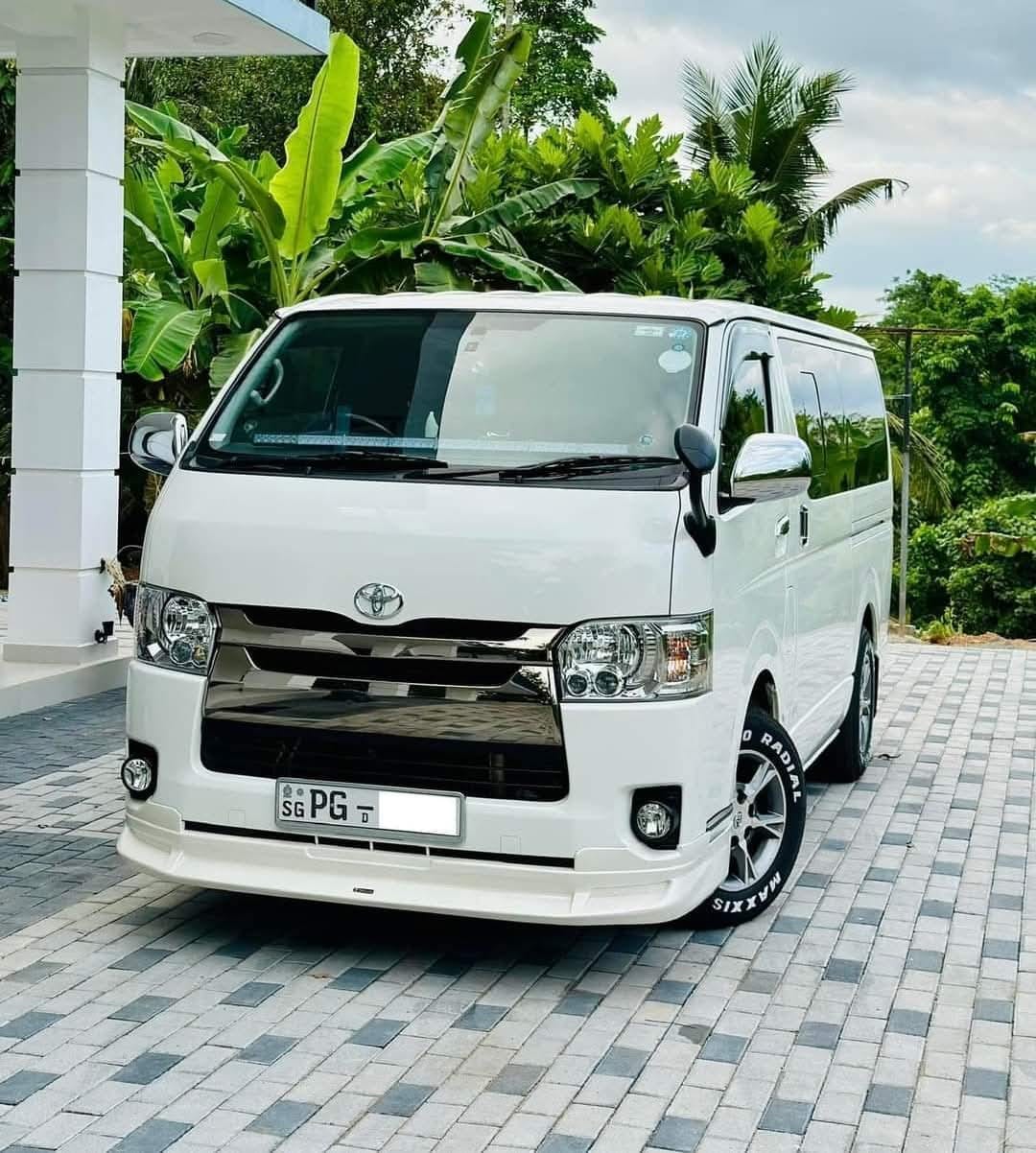 Flat Roof Vans