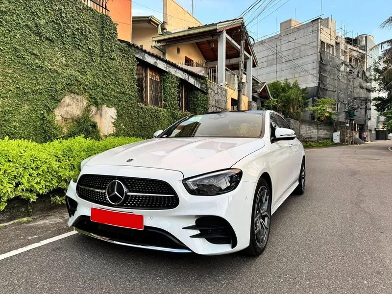 Luxury Sedan Cars - Luxury Sedan